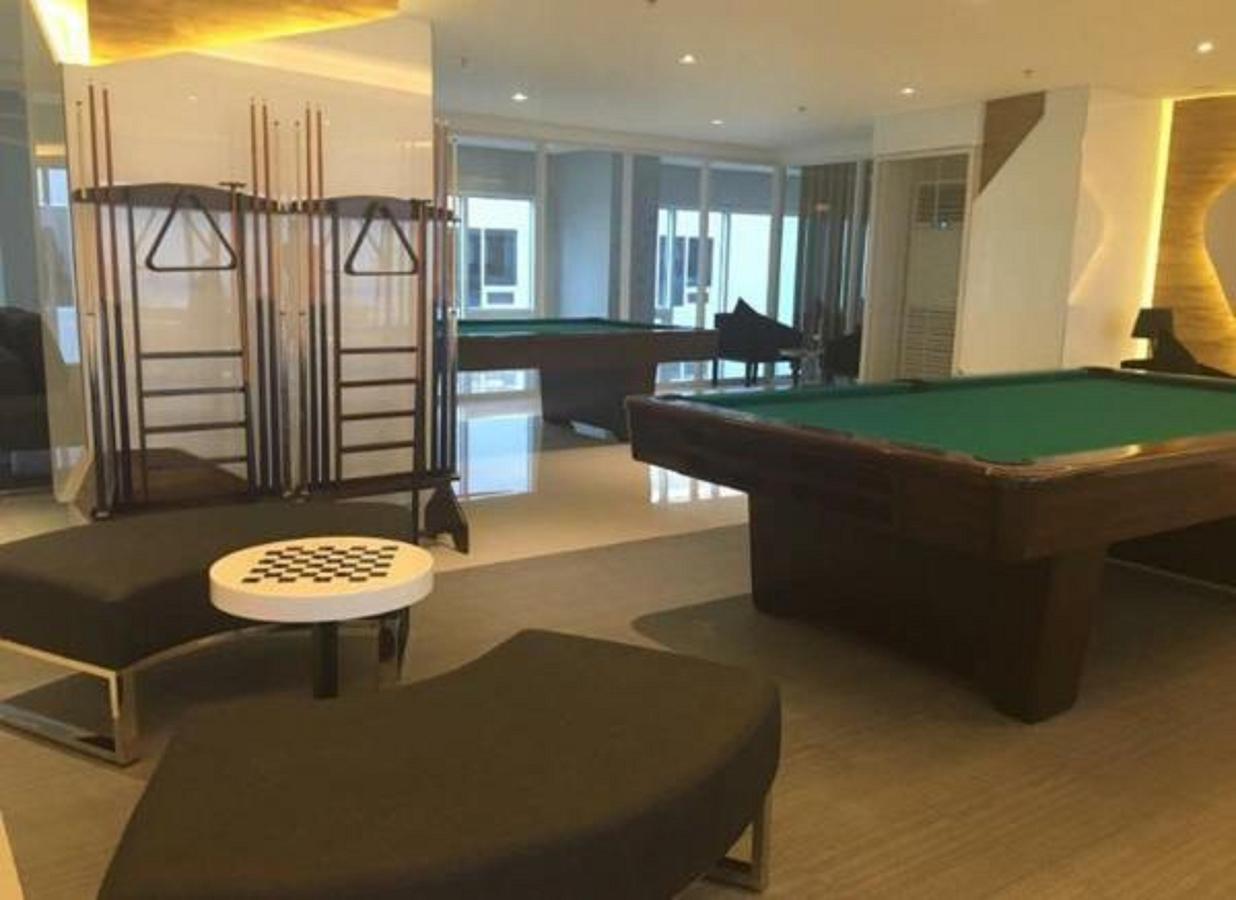 Stays At Green Residences 1 Studio Room Couples Bed With Complimentary Breakfast For 2 Manila Exterior photo