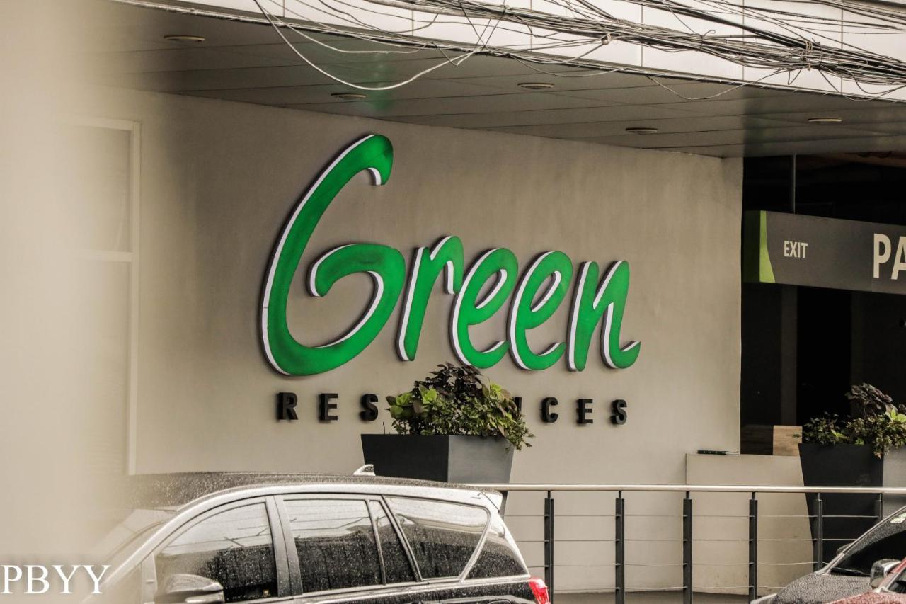 Stays At Green Residences 1 Studio Room Couples Bed With Complimentary Breakfast For 2 Manila Exterior photo